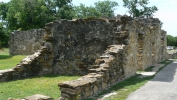 PICTURES/Mission San Juan - San Antonio/t_Wall Ruins2.JPG